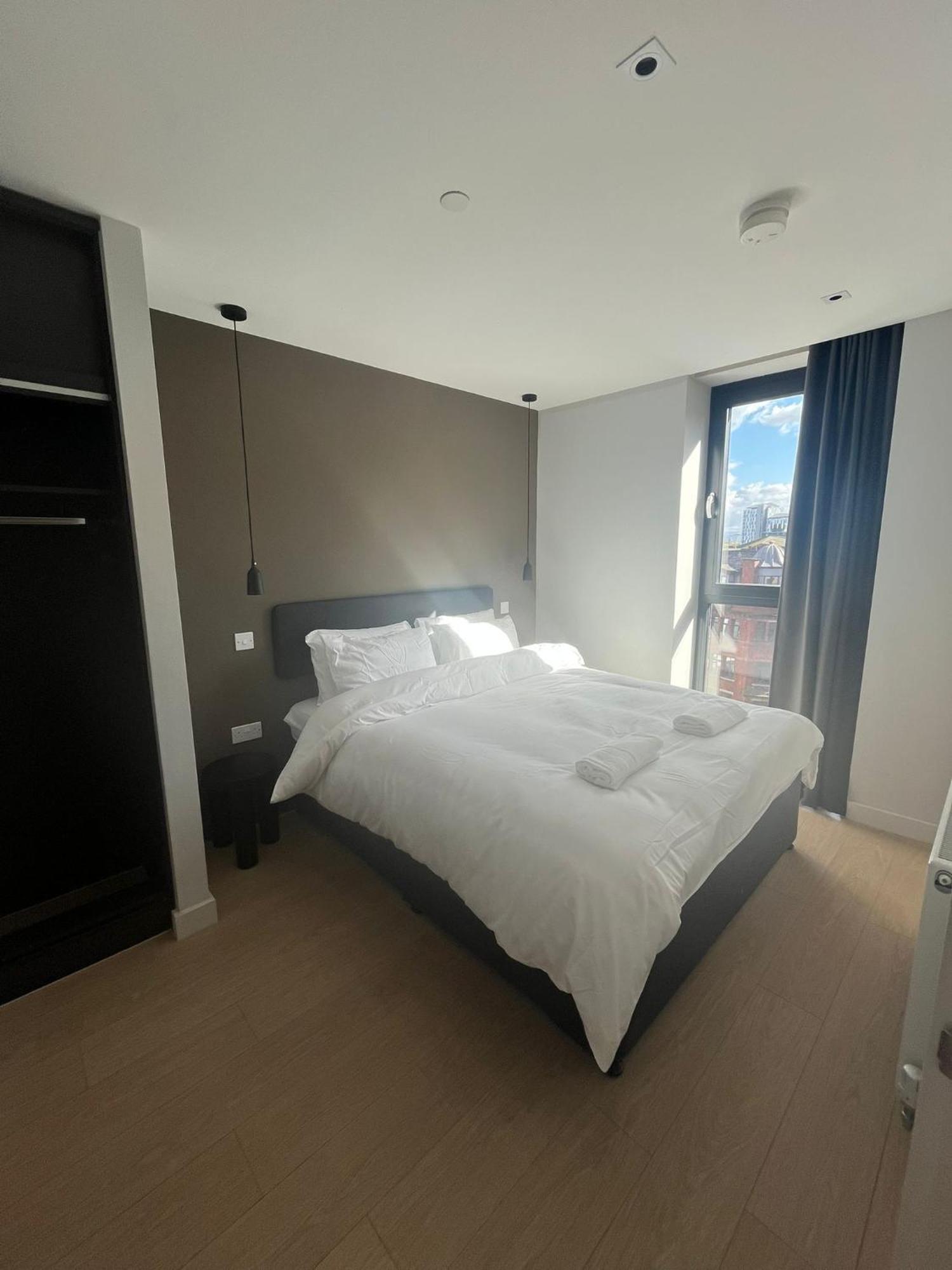Luxury 2 Bedroom Apartment Manchester Buitenkant foto