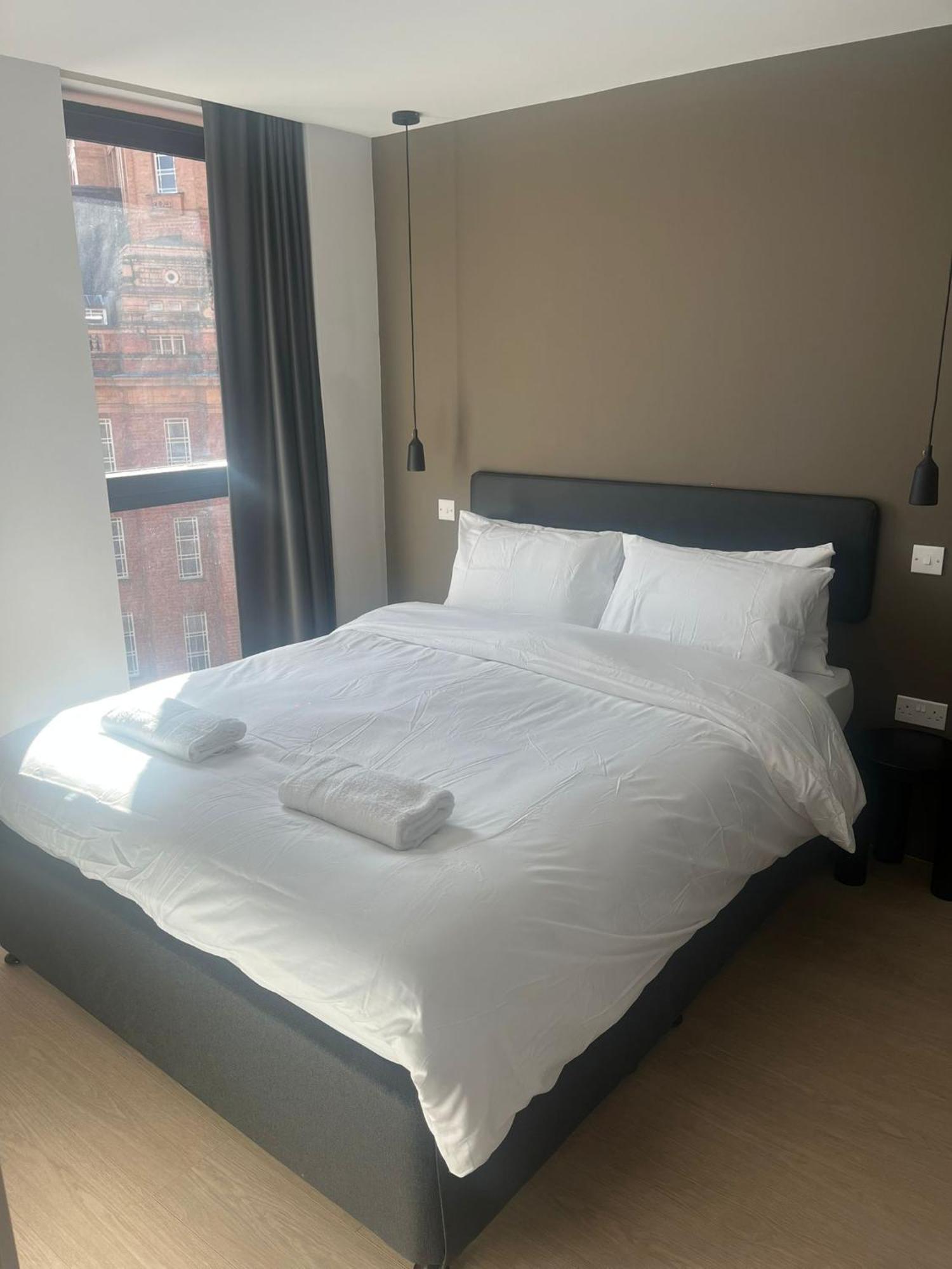 Luxury 2 Bedroom Apartment Manchester Buitenkant foto